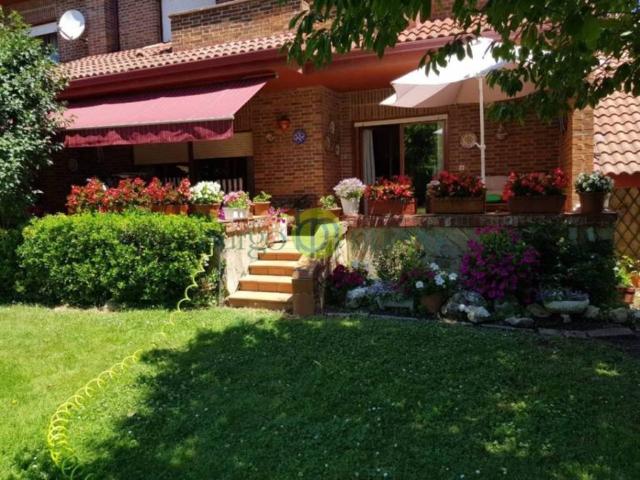 Casa en venta en Villaquilambre, Castilla y León