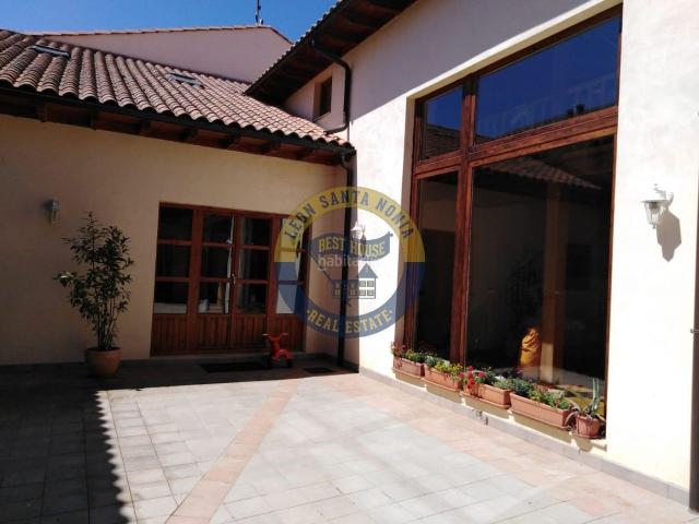 Casa en venta en Navatejera, Villaquilambre