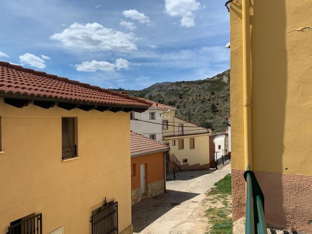 Casa en venta en Sierra de Albarracín, Aragón