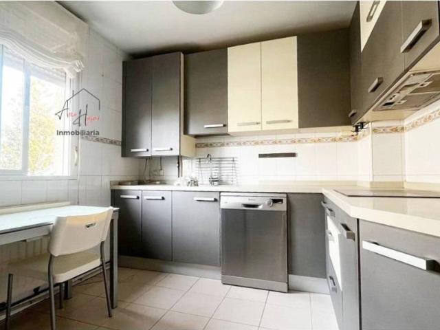 Casa en venta en Villares De La Reina, Castilla y León