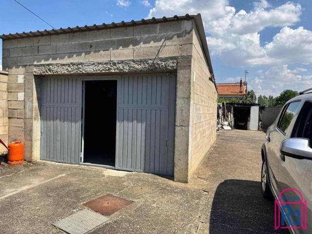 Casa en venta en Villasabariego, Castilla y León