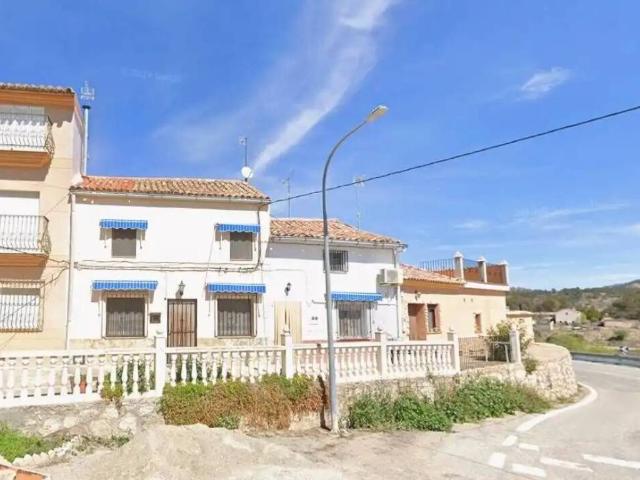 Casa en venta en Villatoya, Albacete