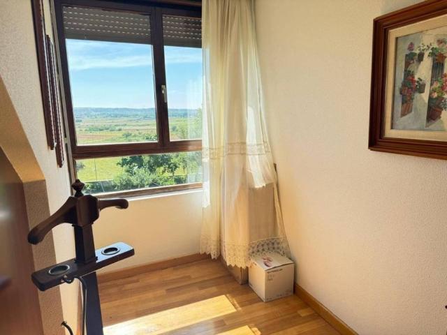 Casa en venta en Villaturiel, Castilla y León