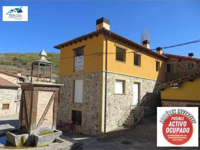 Casa en venta en Villavelayo, La Rioja