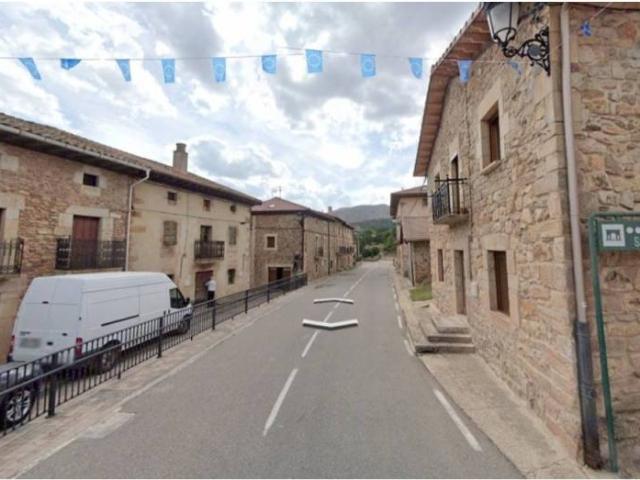 Casa en venta en Villavelayo, La Rioja