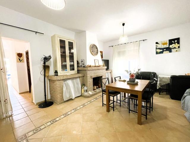 Casa en venta en Villaverde Del Río, Andalucía
