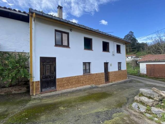Casa en venta en Villaviciosa, Asturias