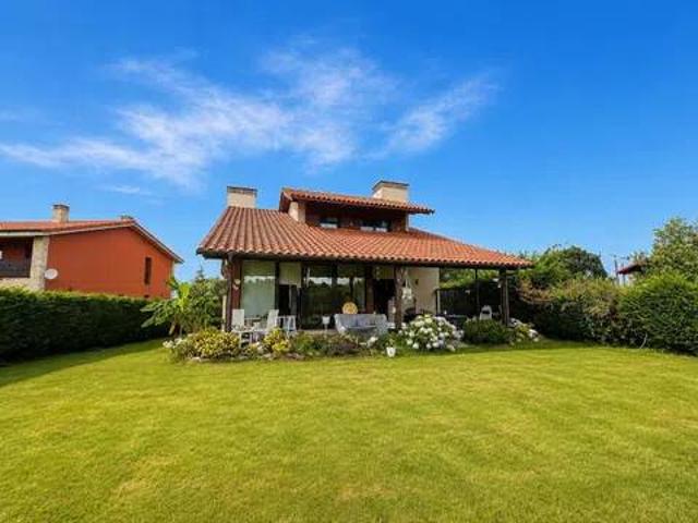 Casa en venta en Villaviciosa, Asturias
