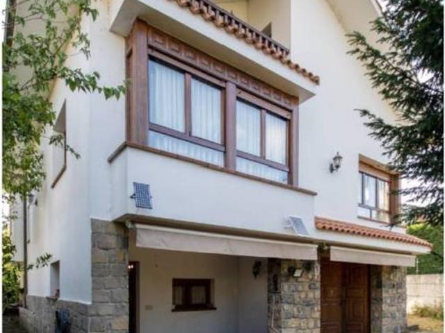 Casa en venta en Villaviciosa, Asturias