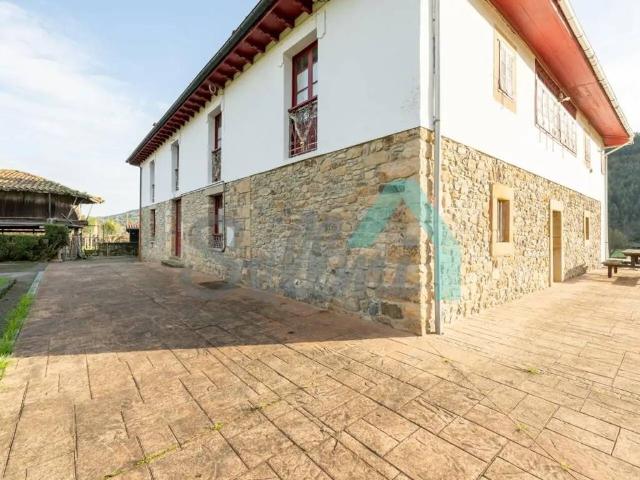 Casa en venta en Villaviciosa, Asturias