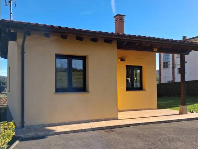 Casa en venta en Villaviciosa, Asturias