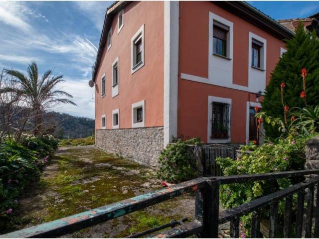 Casa en venta en Villaviciosa, Asturias