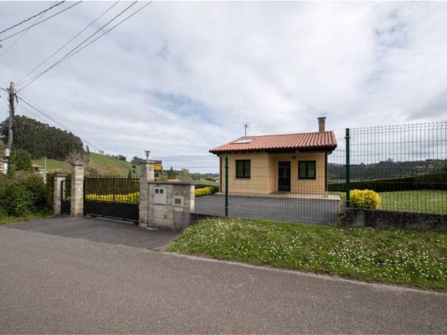 Casa en venta en Villaviciosa, Asturias