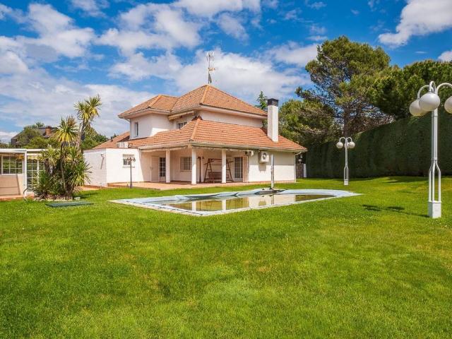 Casa en venta en Villaviciosa De Odón