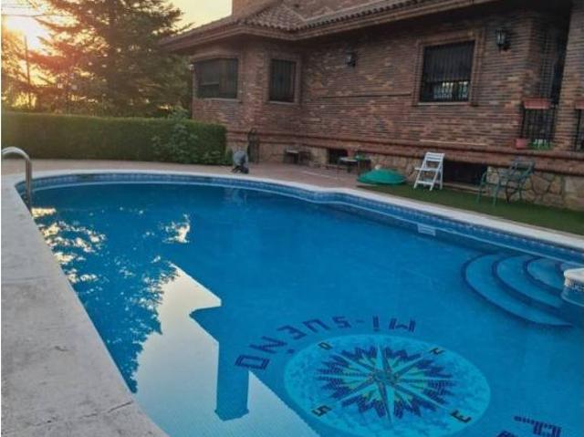 Casa en venta en Villaviciosa De Odón, Madrid