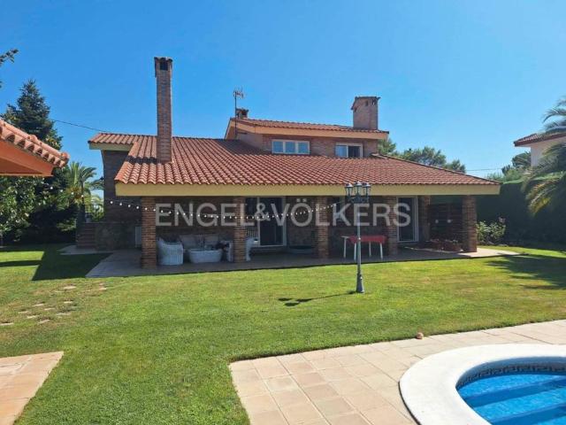 Casa en venta en Villaviciosa De Odón