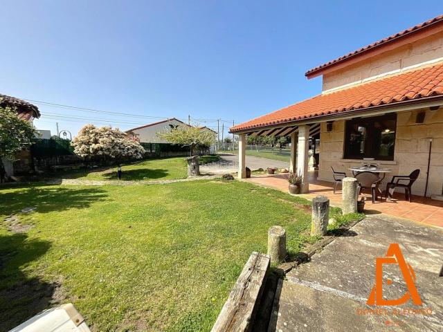 Casa en venta en Villaviciosa