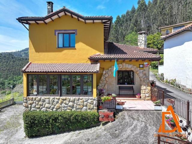 Casa en venta en Villaviciosa