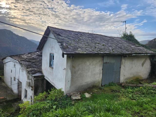 Casa en venta en Navia, Asturias