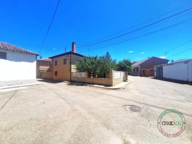 Casa en venta en Villazanzo De Valderaduey, Castilla y León