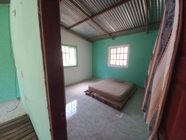 Casa En Venta En Villeta En. V187159