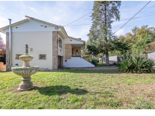Casa en venta en Vilobí D'onyar