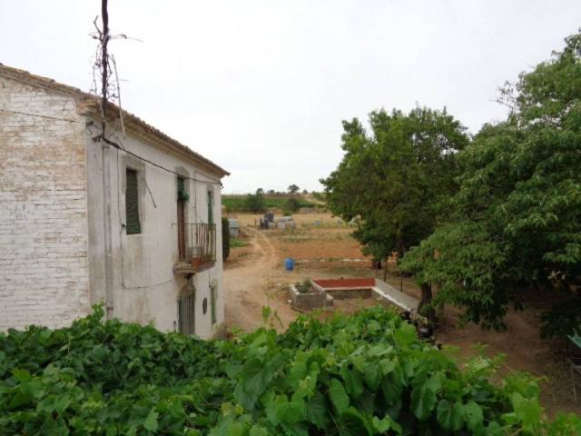 Casa en venta en Vilobí Del Penedès
