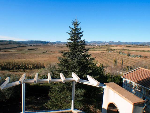 Casa en venta en Vilobí Del Penedès