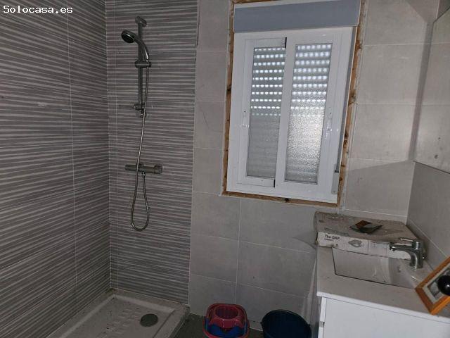 Casa en venta en Ourense, Galicia