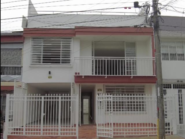 Casa en venta en Miguel Aleman Valdez, Martínez de la Torre