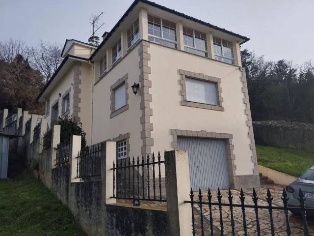 Casa en venta en Viveiro
