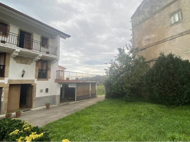 Casa en venta en Carasa, Voto