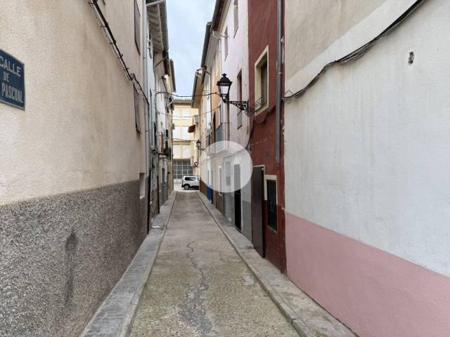 Casa en venta en Xàtiva, València / Valencia