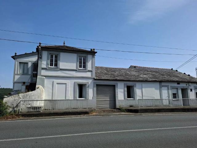 Casa en venta en Xove, Lugo