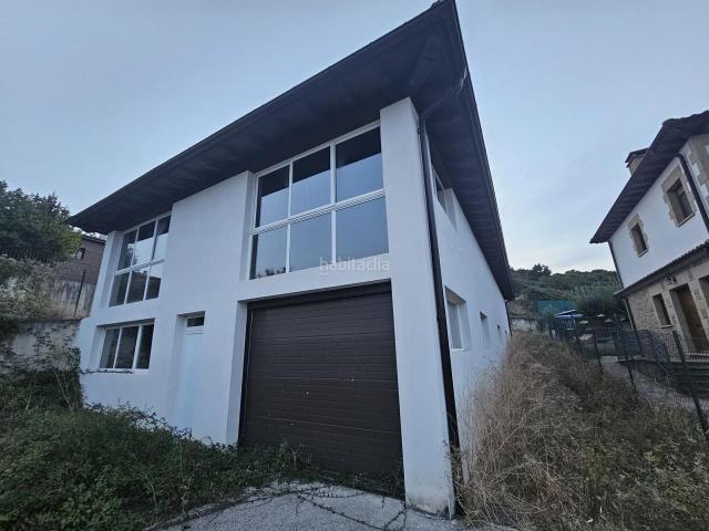 Casa en venta en Estellerria, Navarra