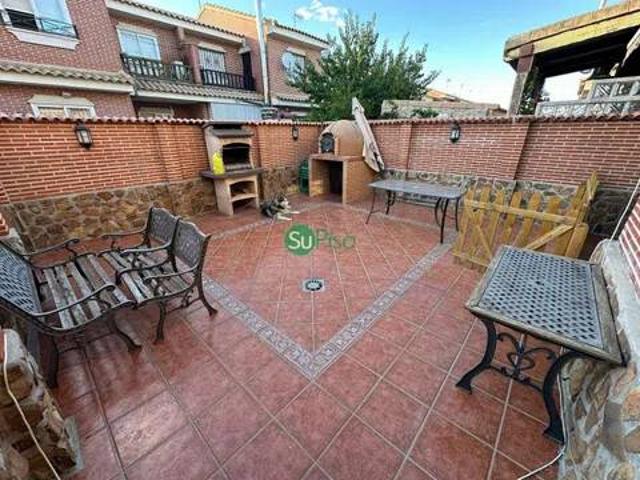 Casa en venta en Yuncos, Toledo