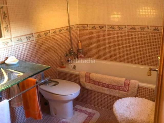Casa en venta en Yuncos, Urbanización Cervantes