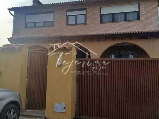 Casa en venta en Yunquera De Henares, Castilla-La Mancha