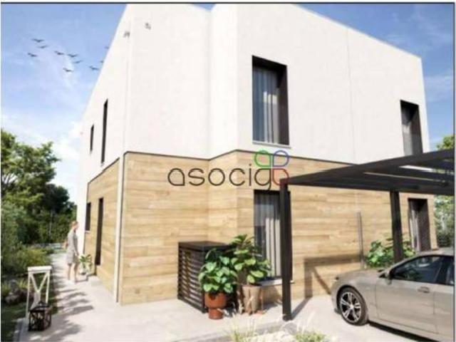 Casa en venta en Yunquera De Henares, Castilla-La Mancha