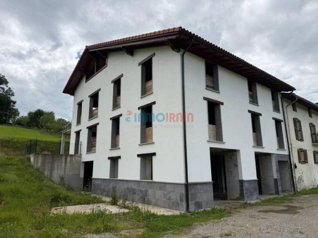Casa en venta en Zaldibia, Guipúzcoa