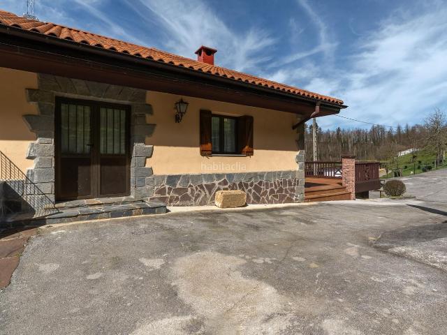 Casa en venta en Zaldibia, Guipúzcoa