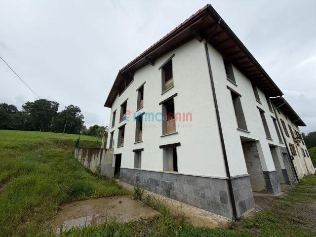 Casa en venta en Zaldibia, Guipúzcoa