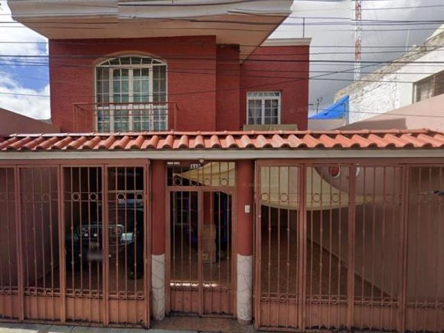 CASA EN VENTA EN ZAMORA MICHOACAN