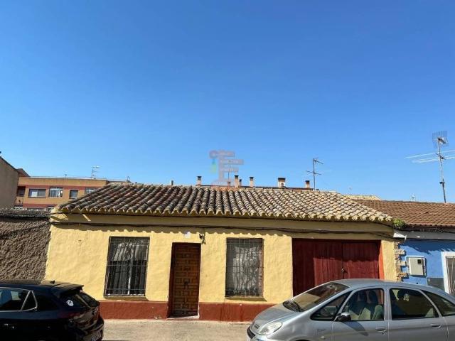 Casa en venta en Zaragoza, Aragón