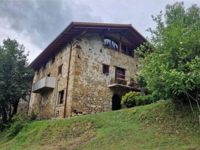 Casa en venta en Zeanuri, Guipúzcoa