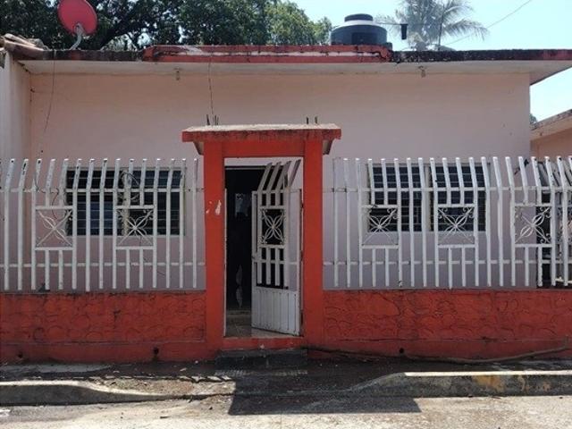 Casa en venta en San Pedro Tapanatepec, Oaxaca