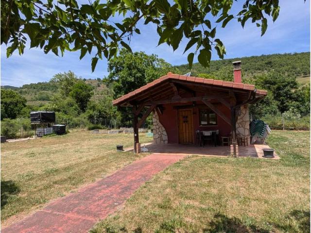 Casa en venta en Zorraquín, La Rioja
