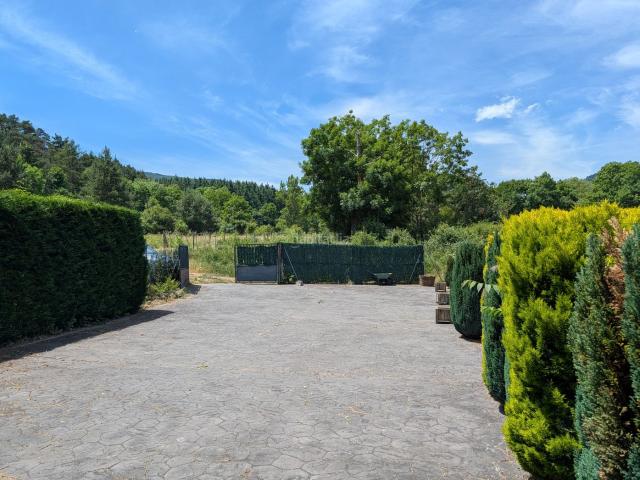 Casa en venta en Zorraquín, La Rioja