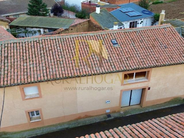 Casa en venta en Zotes Del Páramo, Castilla y León
