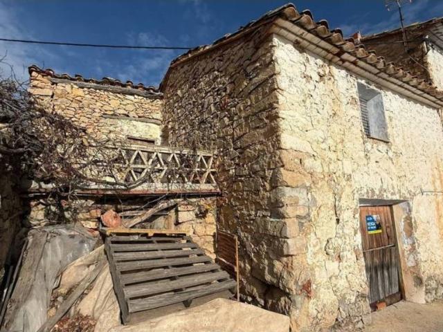 Casa en venta en Zucaina, Castelló / Castellón